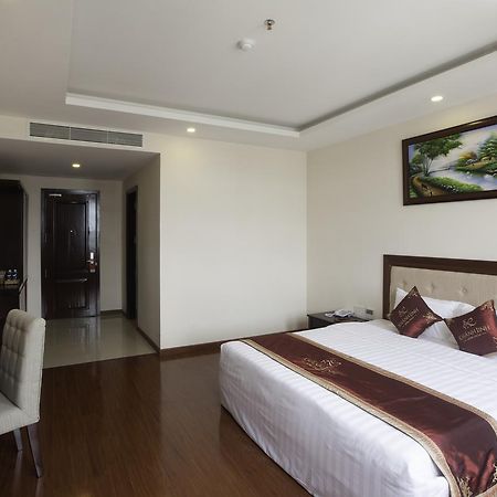 Khanh Linh Hotel بلايكو المظهر الخارجي الصورة